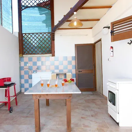 Locazione Turistica Cotriero Pineta Green House Holiday home *